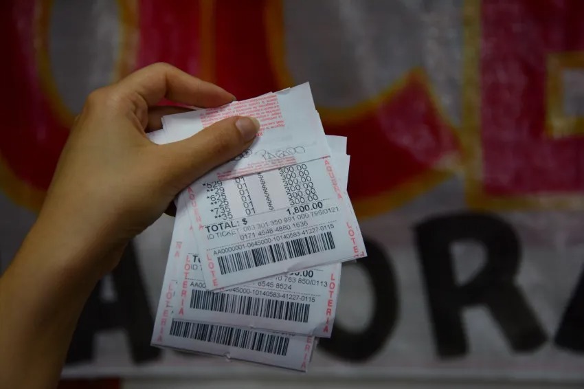 Dos ganadores se reparten más de 0 millones en la Poceada