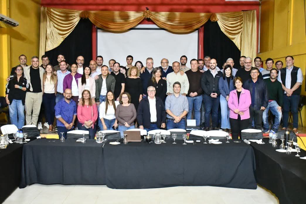 Intendentes y diputados del Frente Chaqueño denuncian crisis y falta de gestión