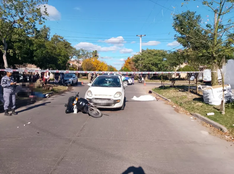 Tragedia vial en Resistencia: murió una motociclista de 30 años tras violento choque