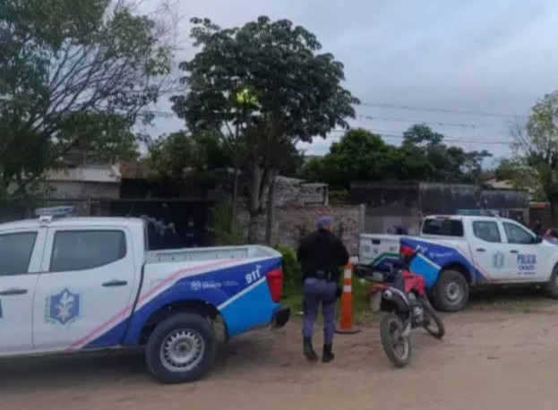 Hallan muerto a un hombre con heridas de arma blanca en Barranqueras