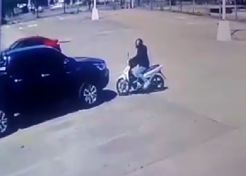 Detienen a un hombre por el robo de 4 millones de pesos mediante el uso de inhibidores en Resistencia