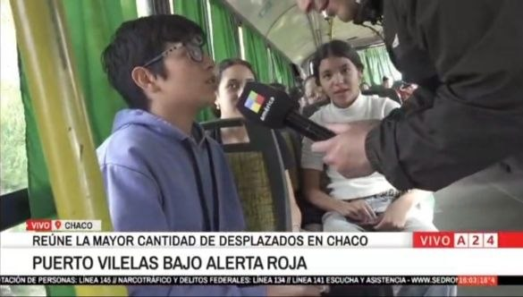 Alumnos de Makallé llevaron ayuda a familias afectadas por las inundaciones en Puerto Vilelas
