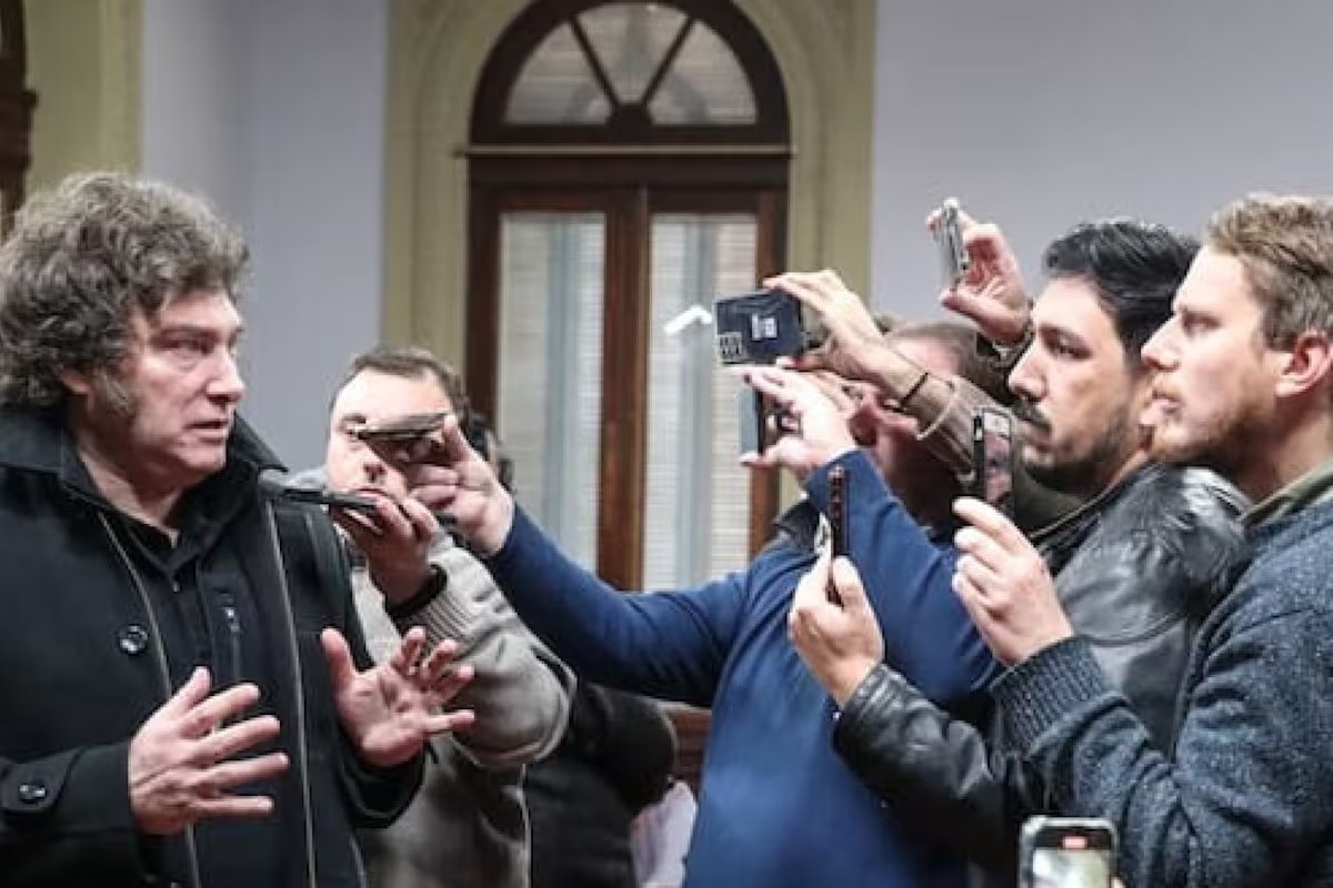 Creciente alarma y repudio institucional ante la escalada de ataques de Javier Milei contra la prensa
